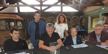 Carlos Alesandri, presidente de la Comunidad Regional recibió el galardón\u002E