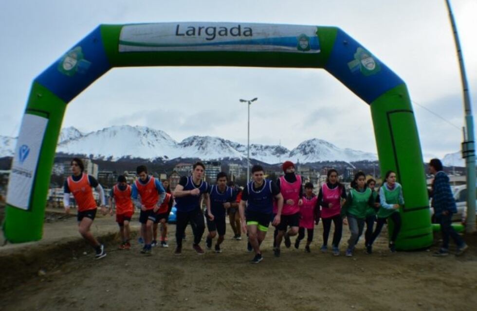 Más de 500 estudiantes participaron del "Ushuaia Joven 2019"