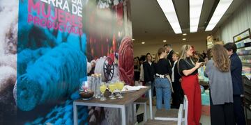 Emprendedoras llegan al Paseo del Jockey con una tienda pop up\u002E