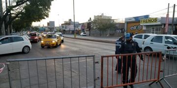 En avenida Sabattini, cordón sanitario por prevención\u002E