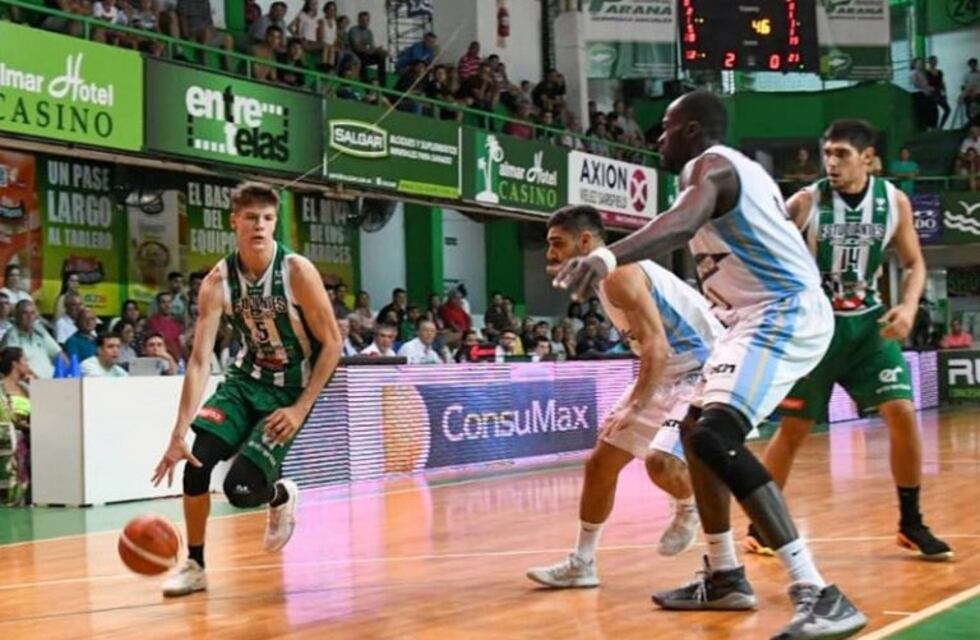 Estudiantes, de local, volvió al triunfo