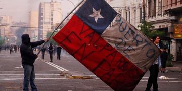19/10/2019 Protestas en Valparaíso POLITICA SUDAMÉRICA CHILE AGENCIAUNO / LEONARDO RUBILAR