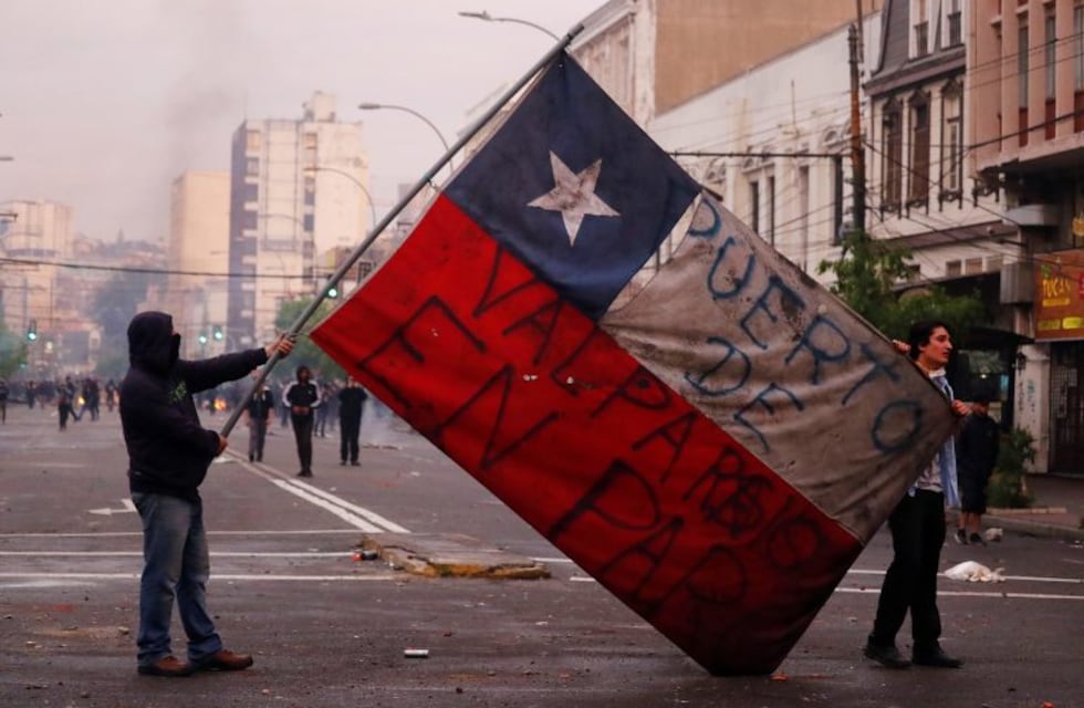 El Gobierno de Chile amplió el estado de emergencia por las protestas a Concepción y Valparaíso