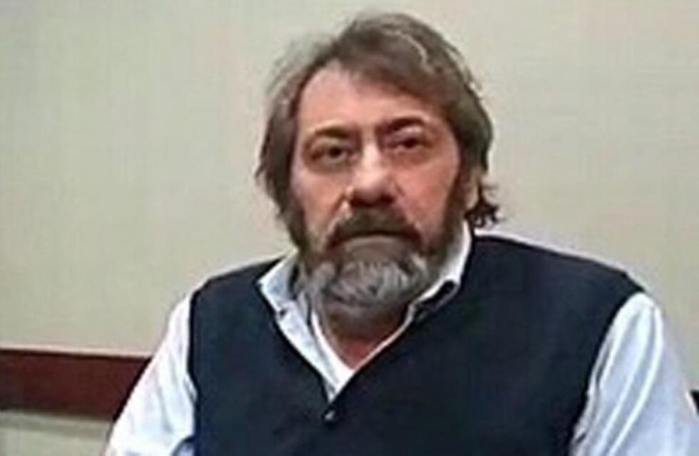 Berreta sobre la situación del transporte: "El colectivo es un invento argentino, el subsidio no"