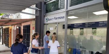 Trabajadores de la salud no cobraron el bono por trabajar en tiempos de cuarentena