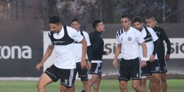 Hernán Pellerano y Néstor Ortigoza, protagonistas de un escándalo en Paraguay por un video a la salida de un boliche\u002E