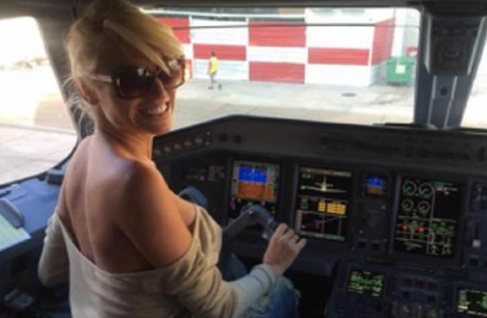 Xipolitakis ofreció pagar $20.000 y hacer tareas comunitarias por pilotear un avión