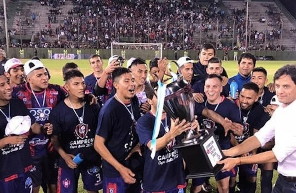 Villa San Antonio gritó campeón de la Copa Salta