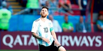 la seleccion argentina fue eliminada eliminacion del mundial \r\n\r\nKazan (Russian Federation), 30/06/2018\u002E- Lionel Messi of Argentina reacts during the FIFA World Cup 2018 round of 16 soccer match between France and Argentina in Kazan, Russia, 30 June 2018\u002E\r\n\r\n(RESTRICTIONS APPLY: Editorial Use Only, not used in association with any commercial entity - Images must not be used in any form of alert service or push service of any kind including via mobile alert services, downloads to mobile devices or MMS messaging - Images must appear as still images and must not emulate match action video footage - No alteration is made to, and no text or image is superimposed over, any published image which: (a) intentionally obscures or removes a sponsor identification image; or (b) adds or overlays the commercial identification of any third party which is not officially associated with the FIFA World Cup) (Mundial de Fútbol, Rusia, Francia) EFE/EPA/DIEGO AZUBEL EDITORIAL USE ONLY kazan rusia lionel messi futbol campeonato mundial 2018 futbol futbolistas partido seleccion argentina francia