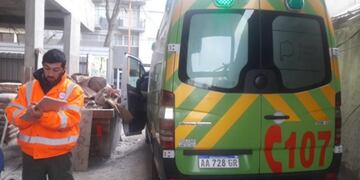 Un obrero cayó en una obra en construcción