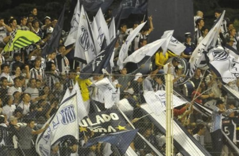 Se suspendió el partido amistoso entre Talleres y Huracán