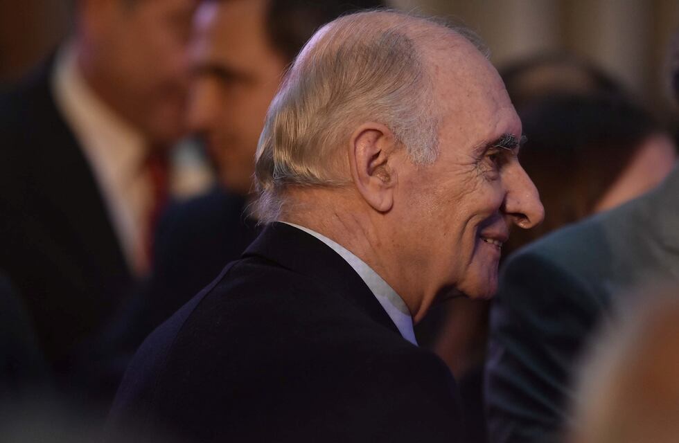 Internaron de urgencia a Fernando de la Rúa y ya está fuera de peligro