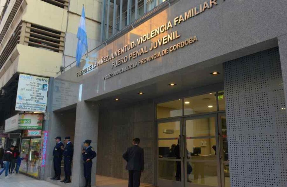 Córdoba: una jueza sobreseyó a una adolescente que asfixió a su bebé recién nacido