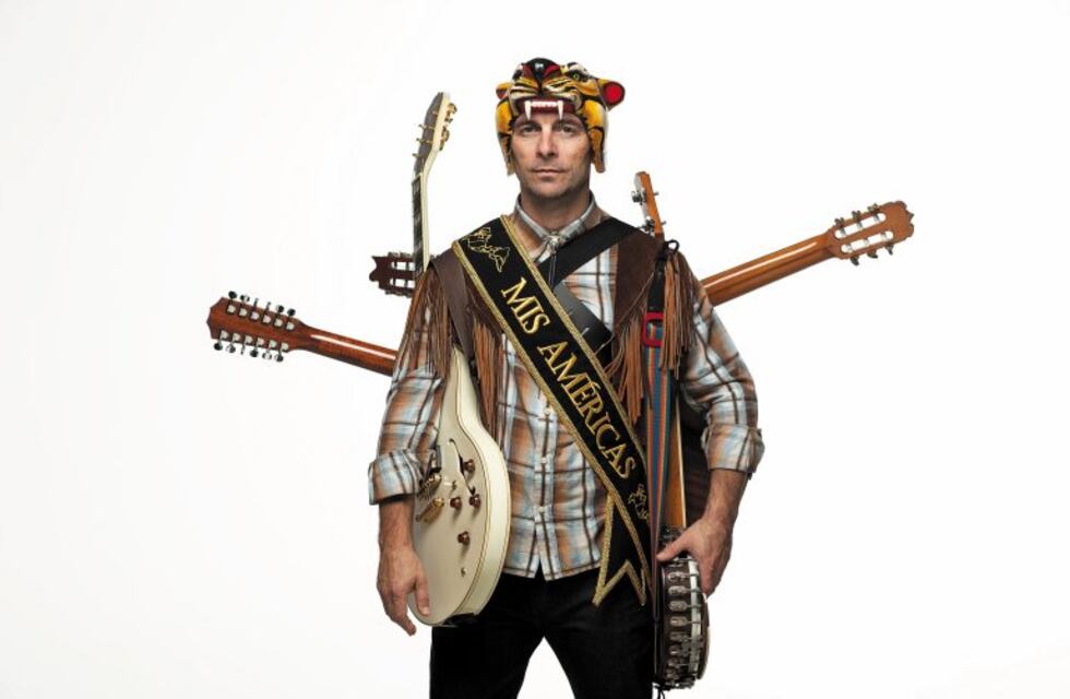 Kevin Johansen: "Los tropezones de mi carrera me llevaron a ser simple y llano"