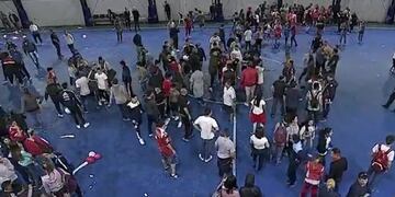 Barras de Huracán y San Lorenzo interrumpieron la final de la Copa Argentina femenina\u002E