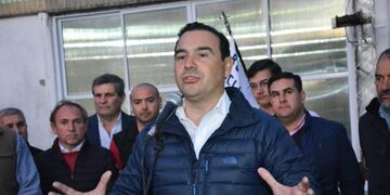Gustavo Valdés convocó a su gabinete