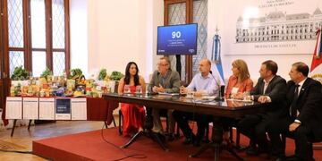 Perotti presidió la presentación de \