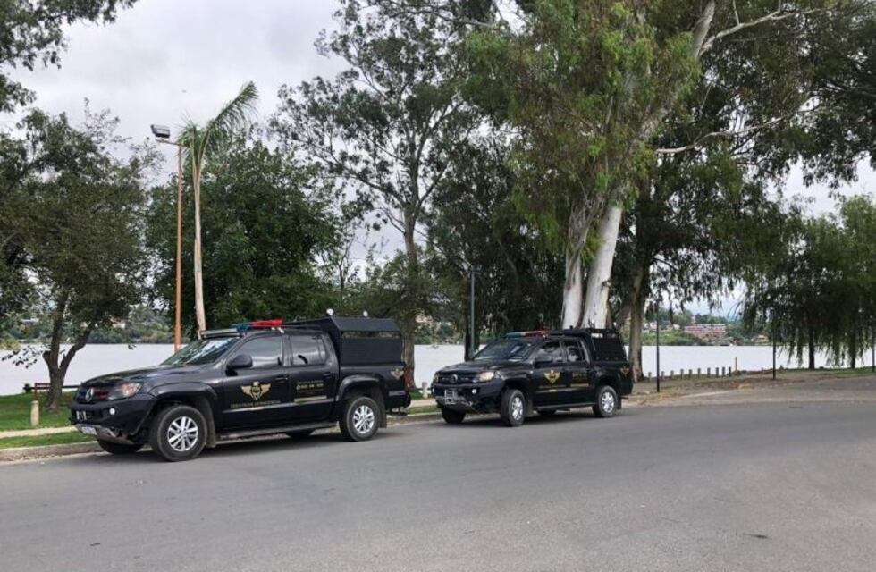 Personal de la Fuerza Policial Antinarcotráfico recorrió las calles de Carlos Paz