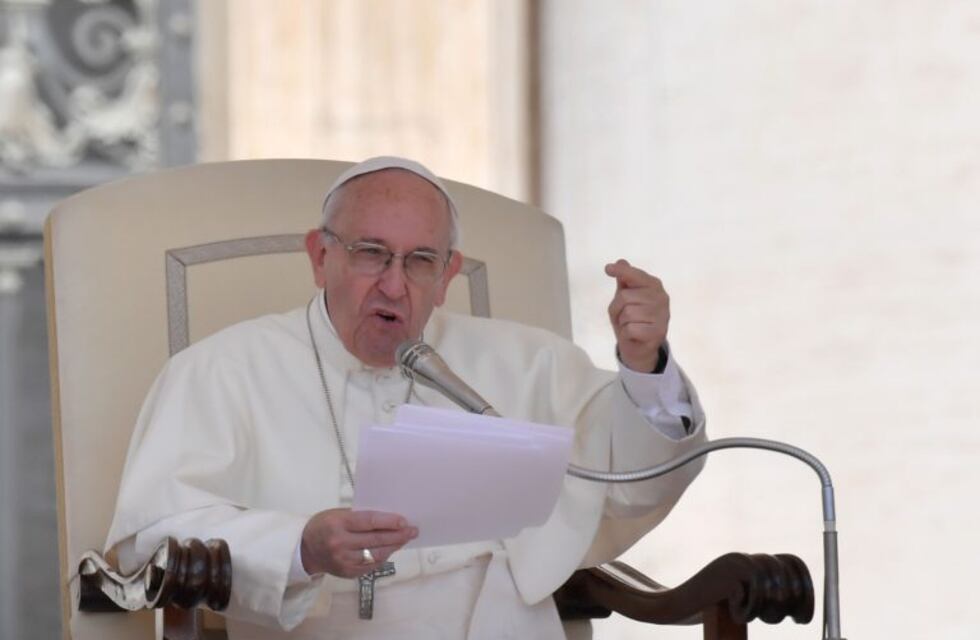 El Papa lamentó el "detestable ataque" en Kabul