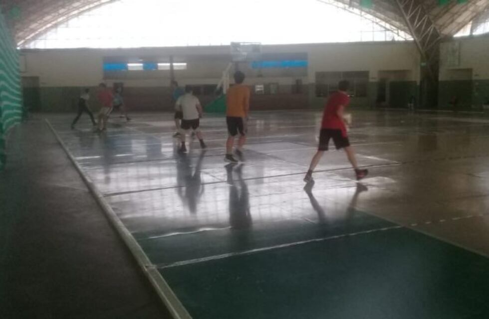 Volvió el básquet al Deportivo y Cultural Arroyito