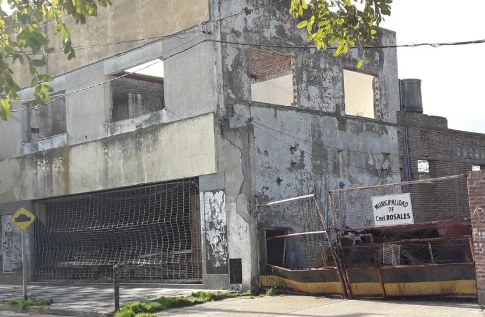 Vecinos reclaman limpieza del ex Crisafulli