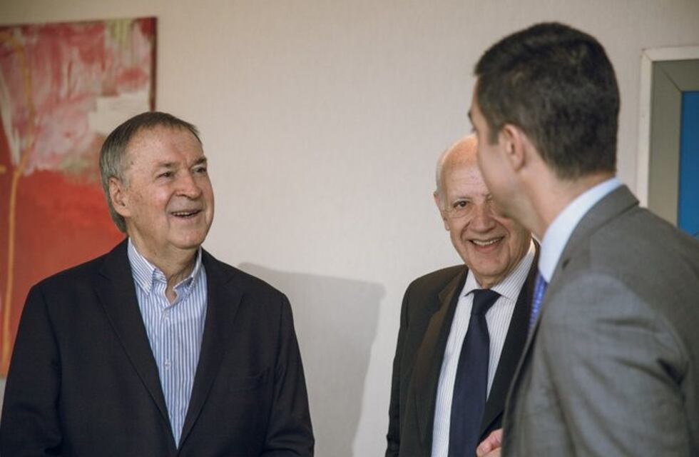 Schiaretti recibió a Lavagna y Urtubey en El Panal
