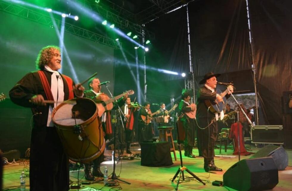 El "Chaqueño" Palavecino deslumbró en el Festival del Bandoneón