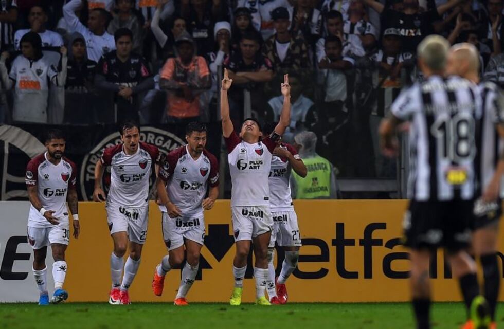 Colón derrotó por penales a Atlético Mineiro y está en la final de la Sudamericana