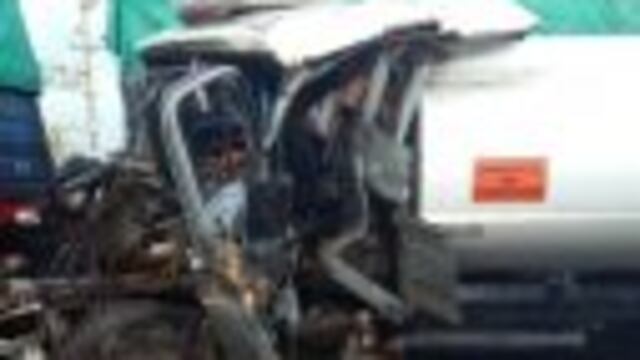 El accidente tuvo lugar pasadas las 18 en el Acceso Sur sobre la Ruta A012.