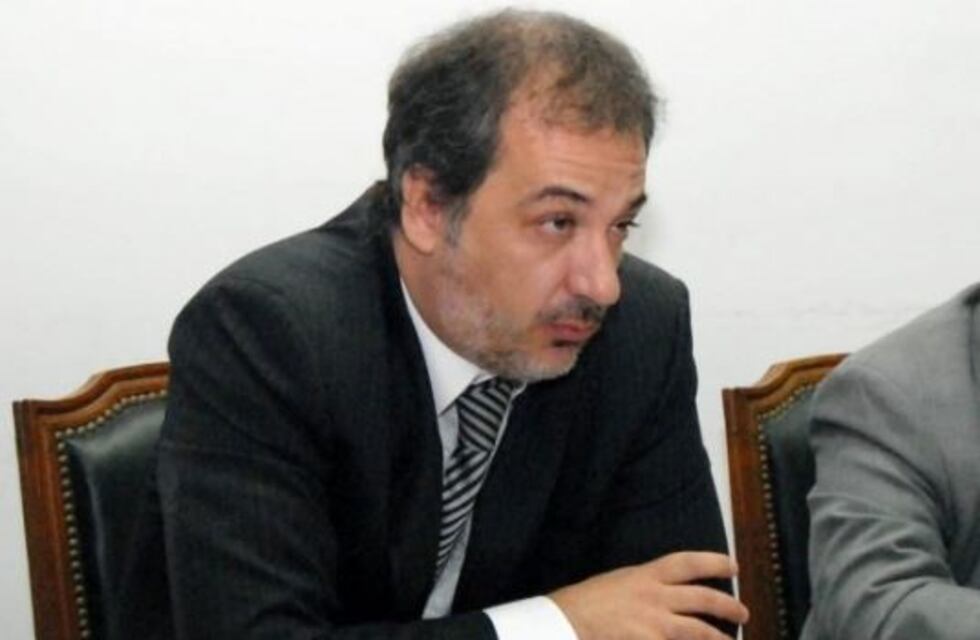 Renunció el fiscal de San Isidro acusado de llevarse ocho mil dólares de la escena de un crimen
