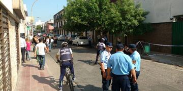 El edificio donde hallaron a la travesti asesinada\u002E