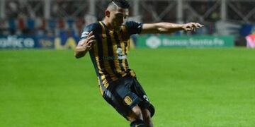 Víctor Salazar sufrió un desgarro en el partido de Rosario Central con San Lorenzo\u002E