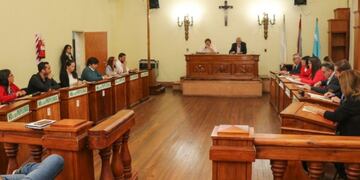 Telecom deberá abrir oficinas para atención al público