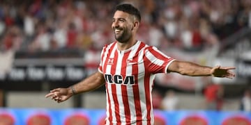 Martín Cauteruccio convirtió dos goles frente a Unión (Estudiantes de La Plata)