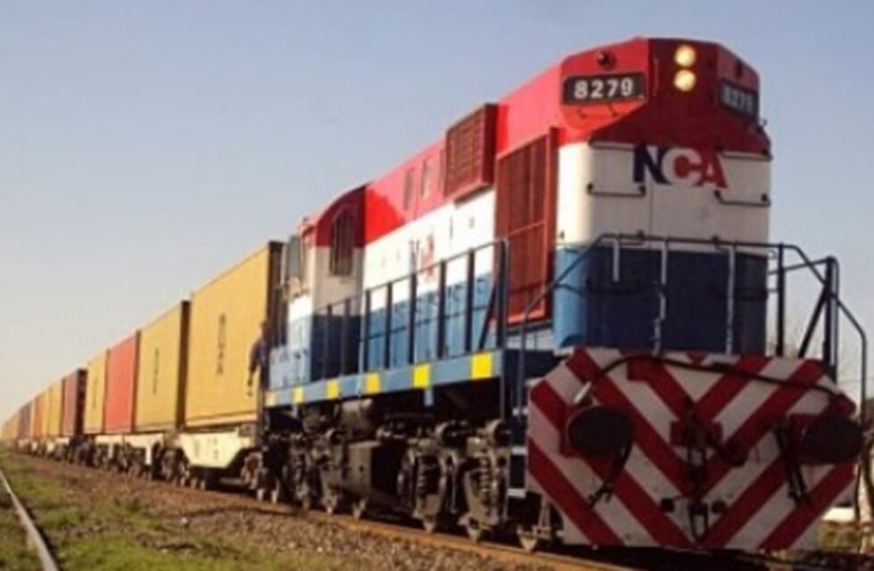 Les robaron cortadoras de césped a tres empleados de NCA y fueron detenidos