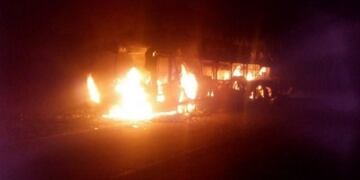 Se incendió un colectivo en Entre Rios\u002E