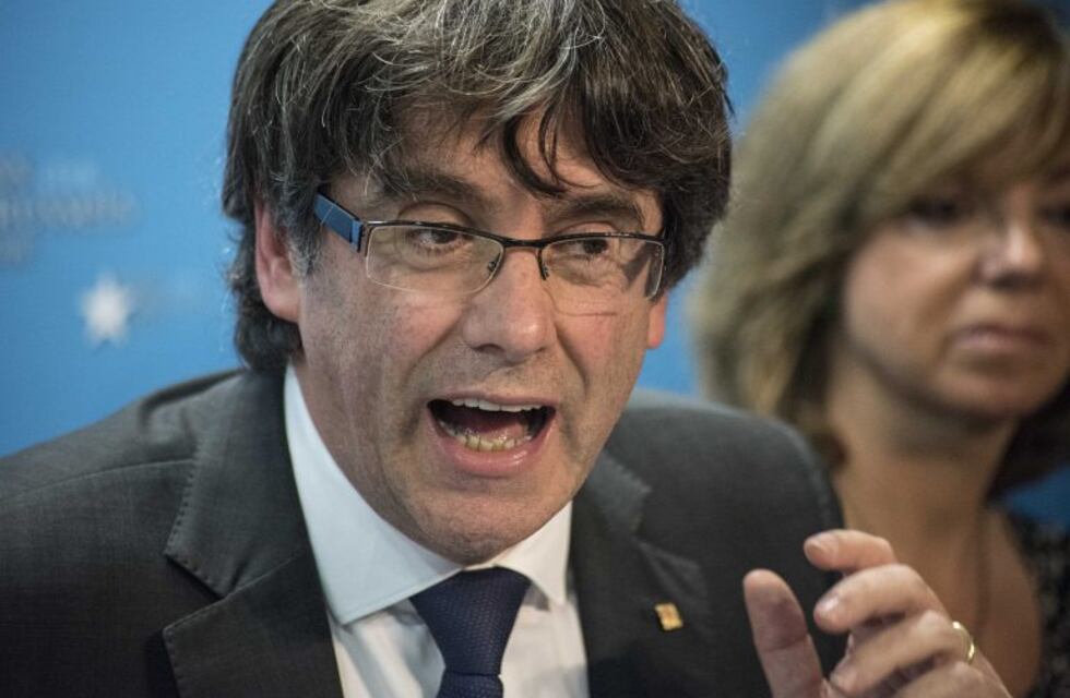 La Fiscalía española pidió la detención de Carles Puigdemon