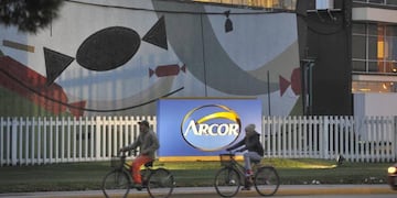 Arcor compró el grupo Zucamor por 127 millones de dólares