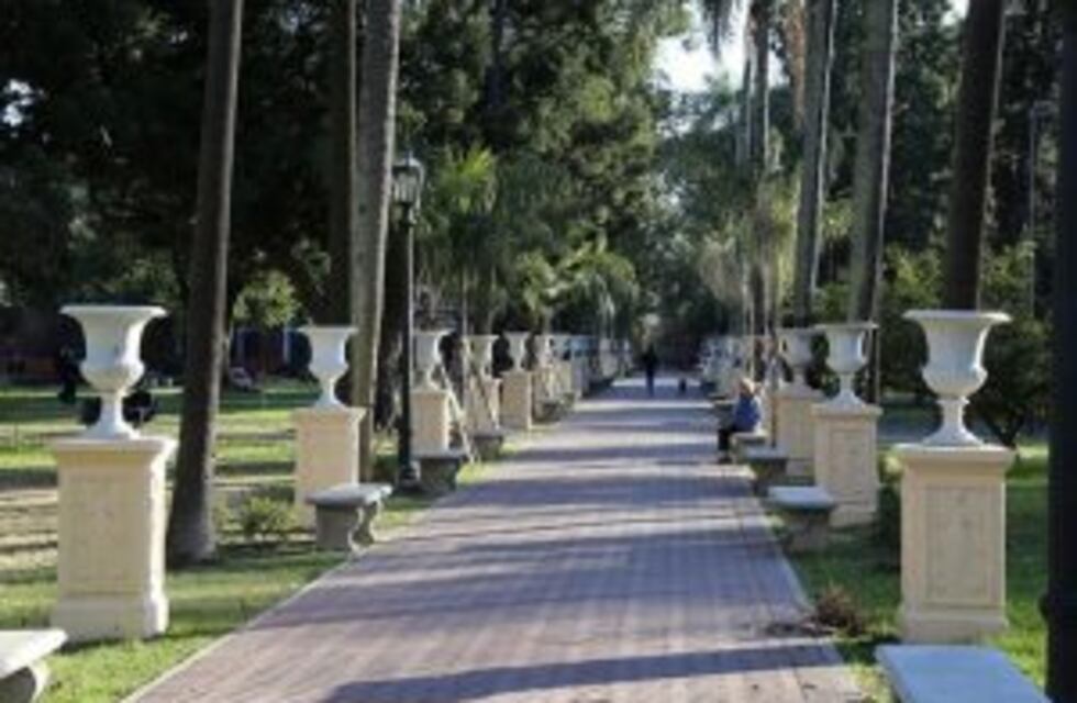 Música en vivo y productos orgánicos este viernes al mediodía en los parques Lezama y Patricios