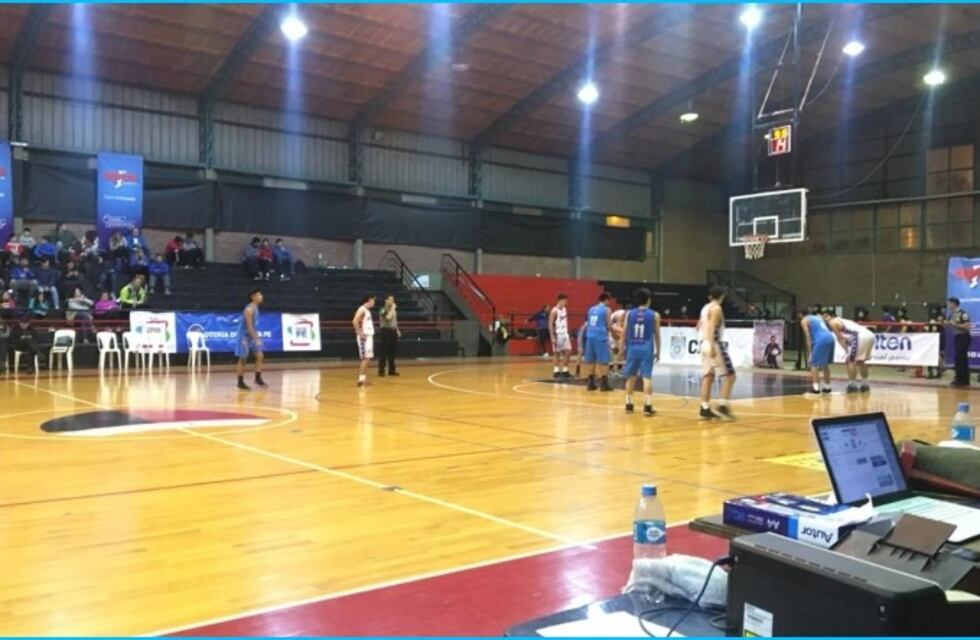 Valentino Beltramo anotó 13 puntos en el triunfo de Córdoba