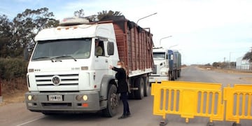 Corte del ingreso desde el Sector Sur a Arroyito