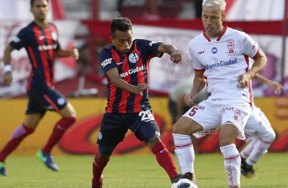 San Lorenzo igualó 0-0 con Huracán en el primer clásico de la Copa de la Superliga