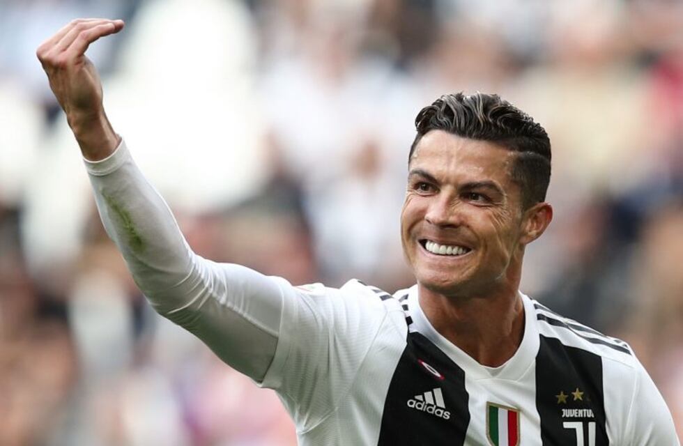 Cristiano Ronaldo destacó su cuerpo "esbelto y atlético" y remarcó por qué es diferente a Lionel Messi
