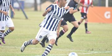 Talleres empató con Estudiantes en reservas\u002E