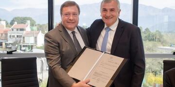 Weretilneck y Morales firmaron un tratado para la instalación de una planta termosolar en Jujuy\u002E