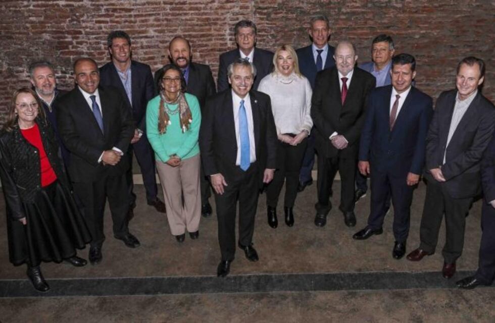 Insfrán va a la reunión de gobernadores por la quita de recursos de coparticipación