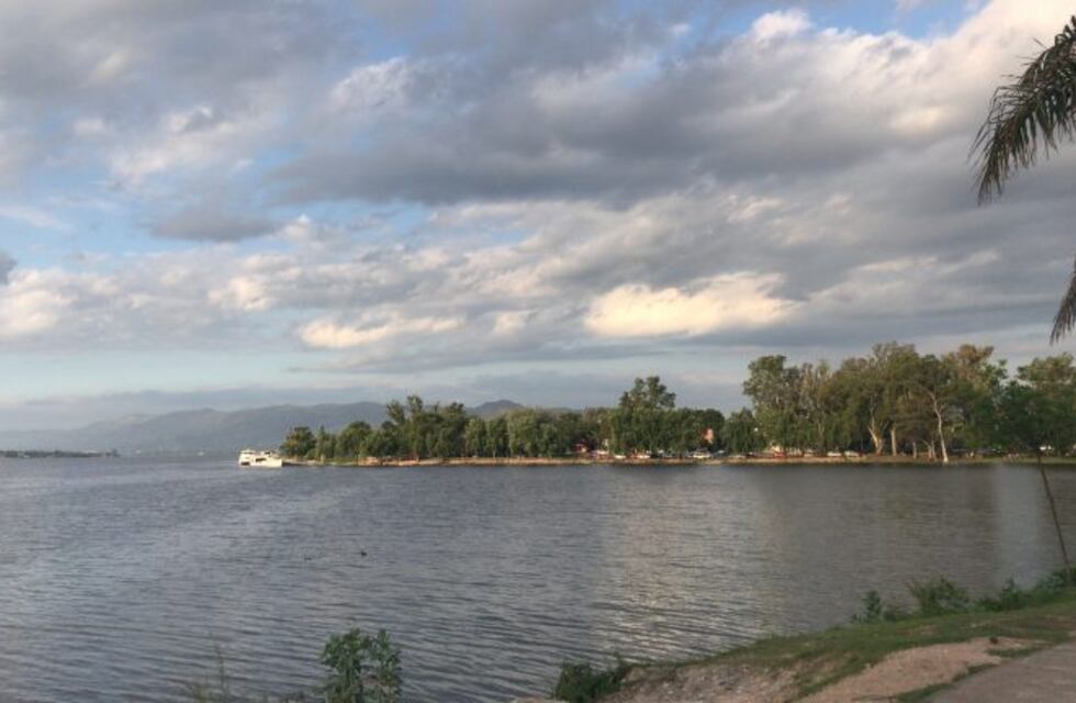 Arranca agosto con viento y descenso de la temperatura en Carlos Paz