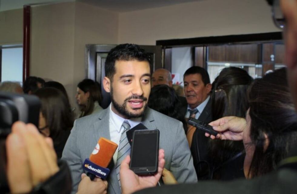 Diputado denunció al Gobierno de San Luis por firmar contratos por $50 millones