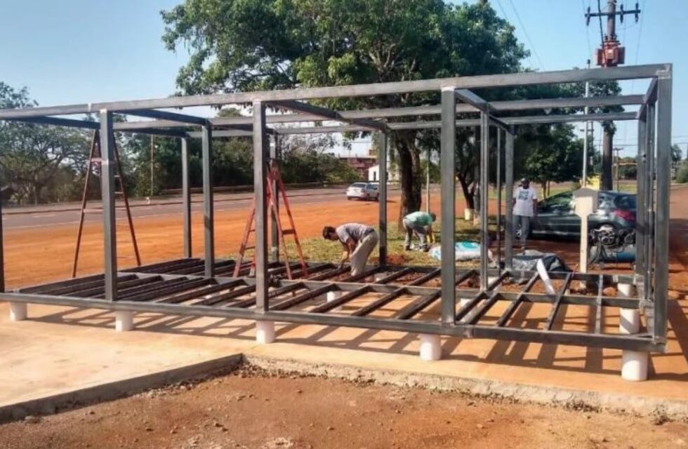 Construyen una casilla de turismo en el acceso a Puerto Rico