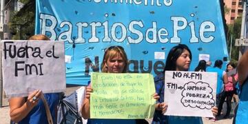 Manifestaciones en Neuquén por la llegada del FMI al país
